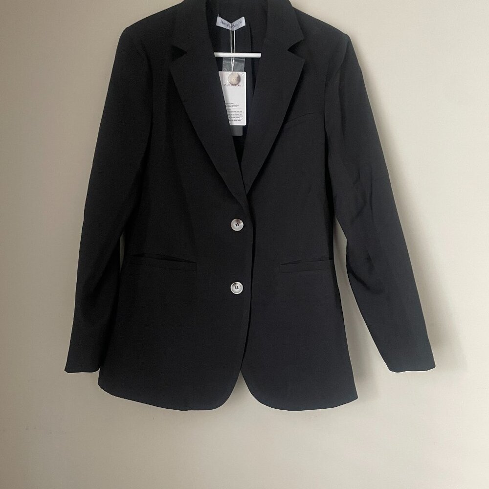 Pretty Garden Black Tailored Blazer